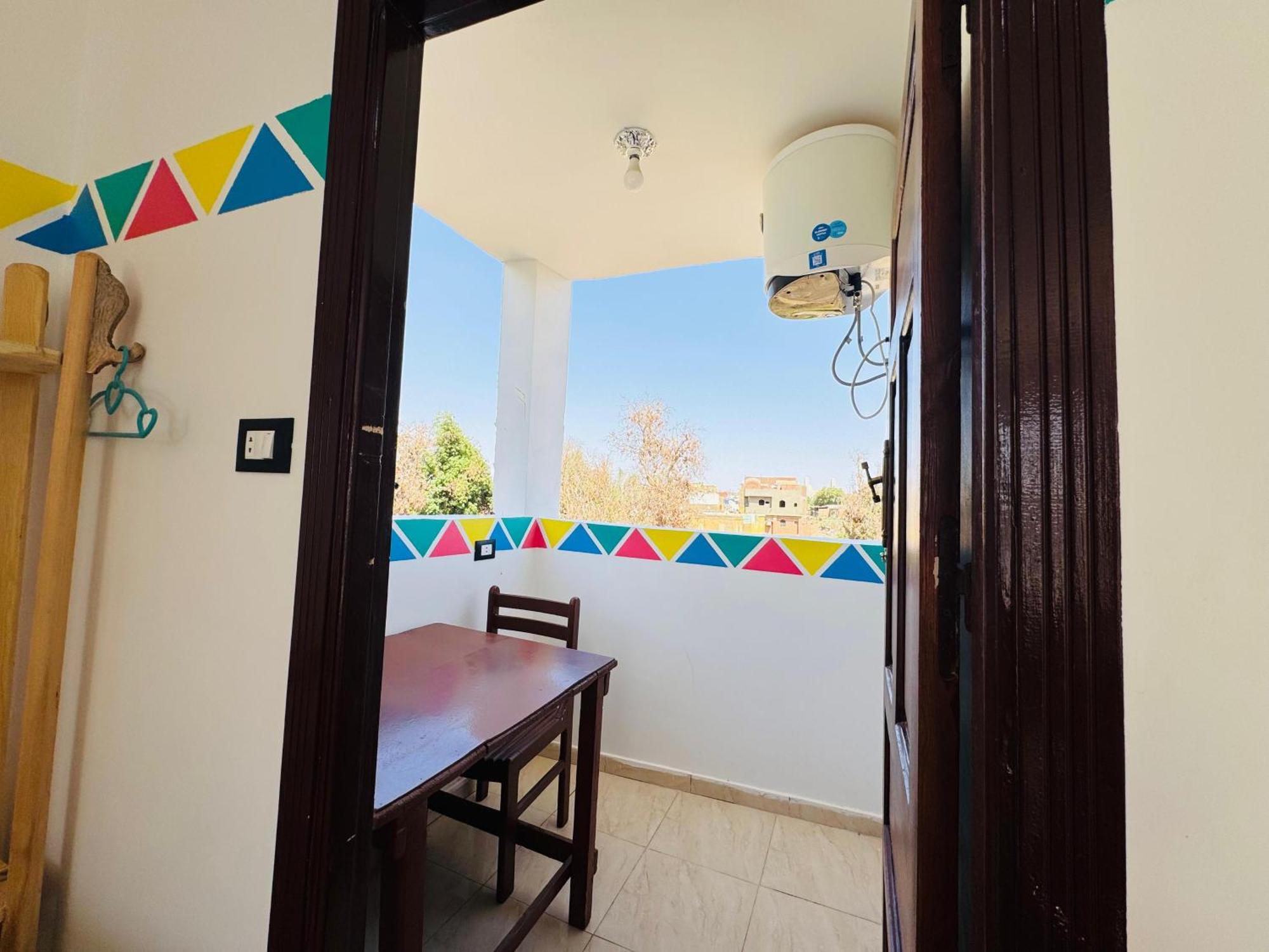 Seko Kato Nile View Hostel Aswan Exterior photo
